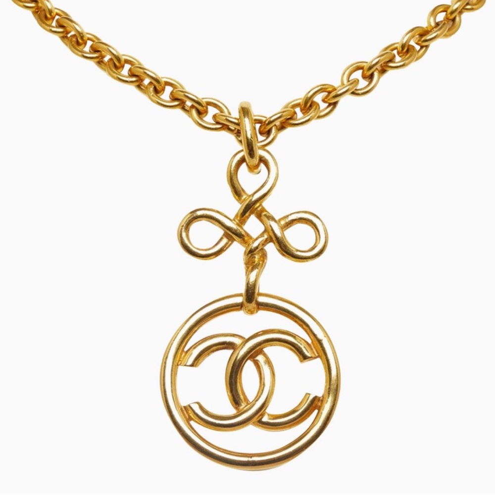 CHANEL Vintage 1993 Gold Plated Logo Medallion Chain Necklace 27”, CC logo 3” - Picture 3 of 10